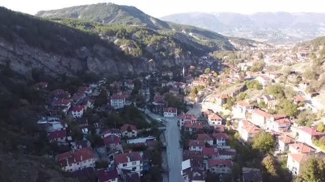 7 asırdır her cuma yapılan esnaf duası geleneği sürdürülüyor