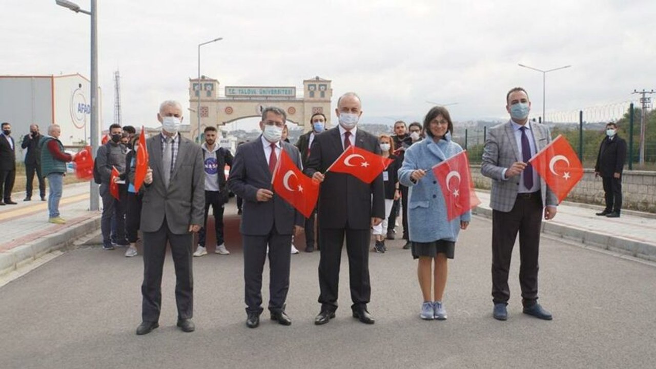 Yalova Valisi Muammer Erol'un, "Ulemanın izinden gidin" sözlerine tepki: Bu millet Atatürk'ün izinde