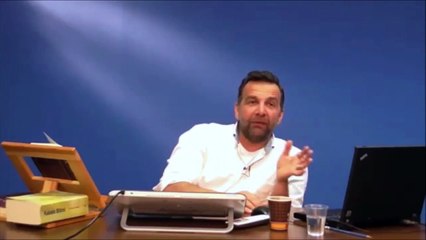 Sirkteki cambazların altındaki ağ gibi bizim de yolda yürürken bir ağımız var mı?