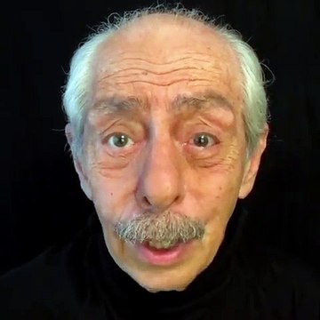 Genco Erkal, Atatürk'ü Nâzım'ın dizeleriyle andı: Sarışın bir kurda benziyordu