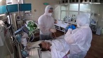 Koronavírus: újra rekordon a napi halálozások száma Oroszországban