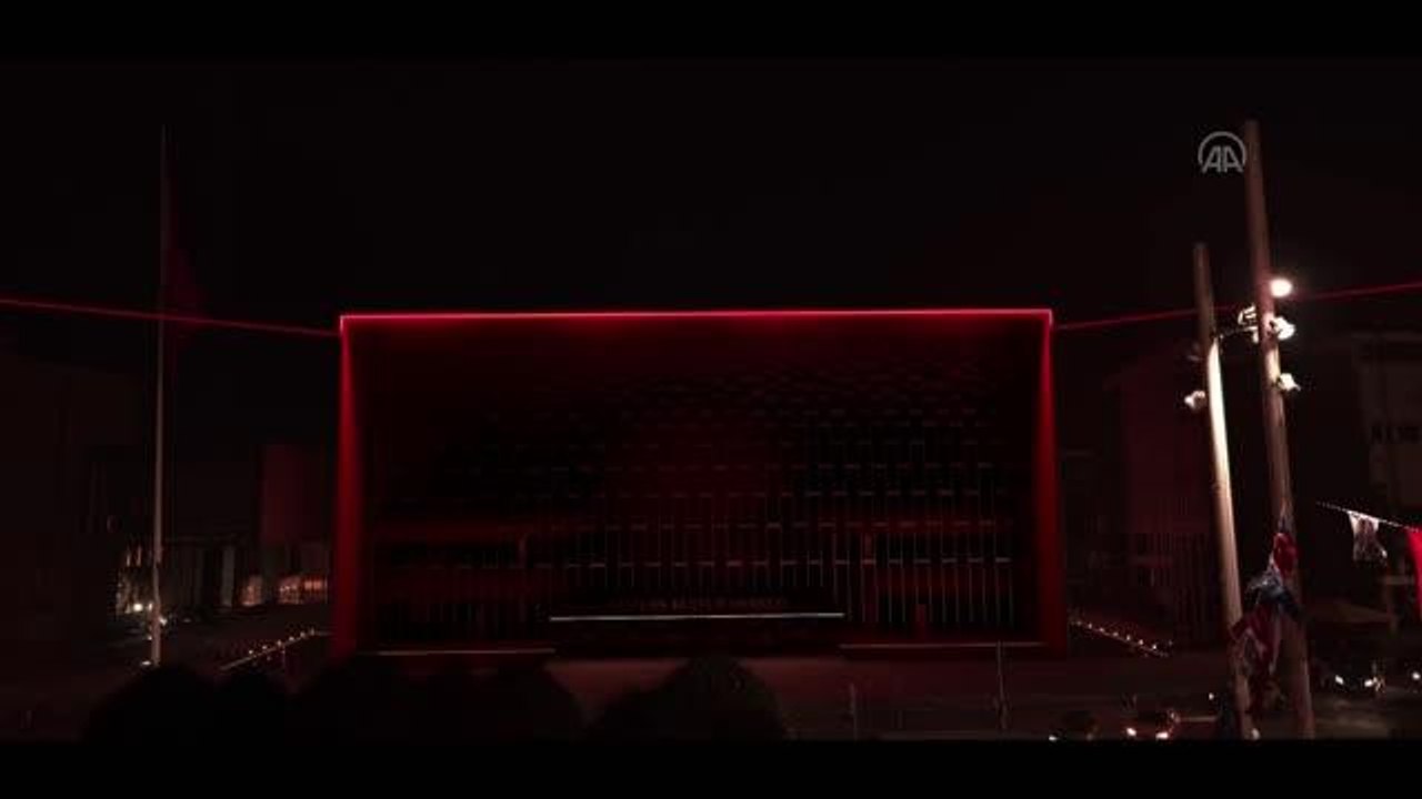Atatürk Kültür Merkezi için hazırlanan lazer ve ışık gösterisi