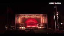 Atatürk Kültür Merkezi'nde lazer ve ışık gösterisi izleyenleri büyüledi!