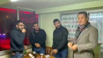 Mustafa Sarıgül, yanına gittiği gençler kendisini tanımayınca neye uğradığını şaşırdı