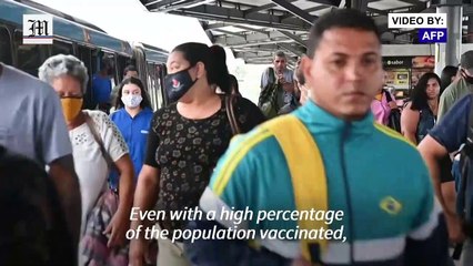 Rio de Janeiro lifts outdoor mask requirement