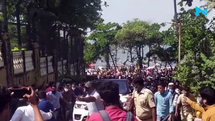 #AryanKhanCase: SRK's son receives grand welcome at ‘Mannat’ after 3 weeks