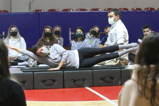 Mobil uygulamayla merdiven altı spor salonlarının önüne geçecek