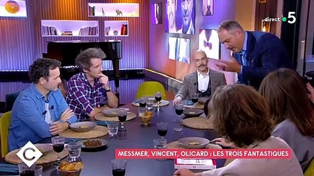 C à vous : Messmer hypnotise Mohamed Bouhafsi en direct