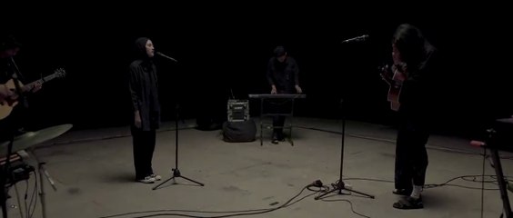 Runtuh  Feby Putri Feat Fiersa Besari Live Session