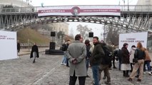 Kiev'de Rusya'nın siyasi nedenlerle tutukladığı Ukraynalılar için dayanışma eylemi yapıldı