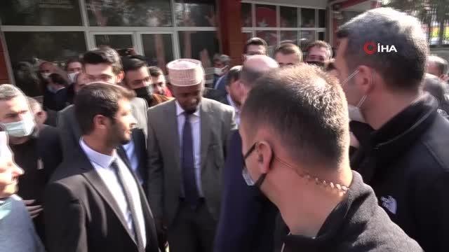 Son dakika haber! Bakan Soylu: Bu millet bu Cumhuriyeti de bu özgürlüğü de bu bağımsızlığı da şanla şerefle kanla kazandı. Senin gibi kasetle kazanmadı