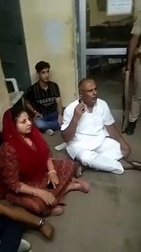 विधायक के थाने में विरोध जताने के मामले में हेड कांस्टेबल निलम्बित