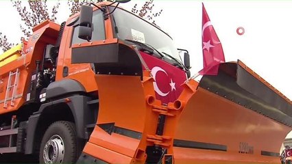 Bakan Karaismailoğlu: "2021 yılında toplam 352 adet makine ve ekipmanı karayollarımıza kazandırdık"