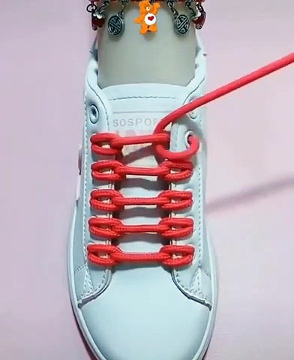 Plusieurs exemples de la?�age de basket