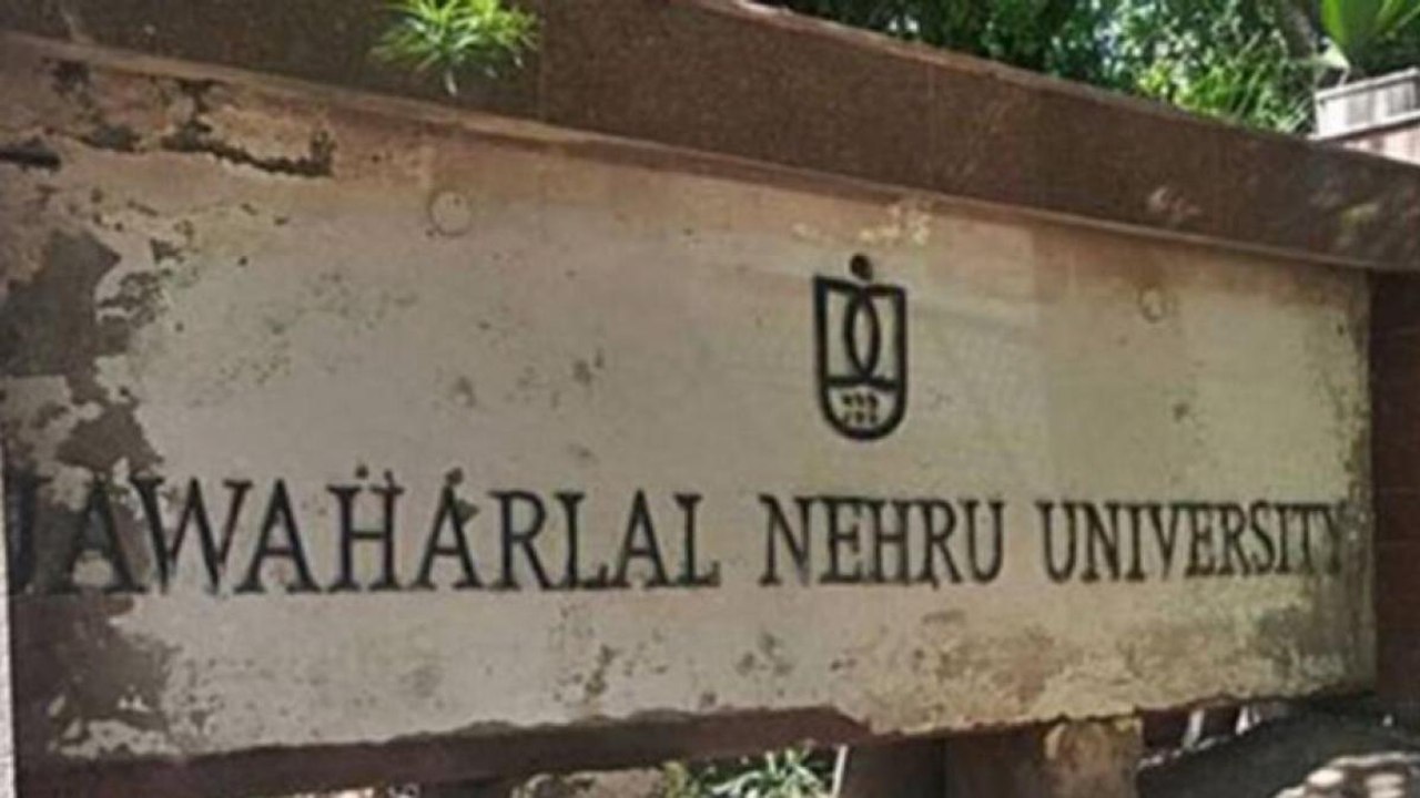 What does Indian Constitution say on JNU controversy