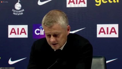 10e j. - Solskjaer heureux de sa tactique à 3 derrière