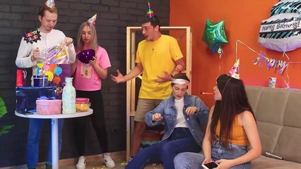 Tipos de Personas en Sus Cumpleaños