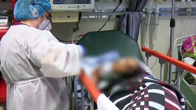 Проверки на крымских дорогах и протесты на лондонских площадях