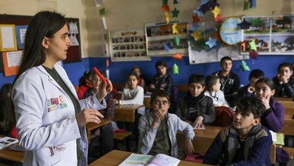 Veliler merakla bekliyordu! Milli Eğitim Bakanlığı takvimi paylaştı, okullar 15 Kasım'da kapanıyor
