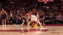 DeRozan bamboozles Jazz defence