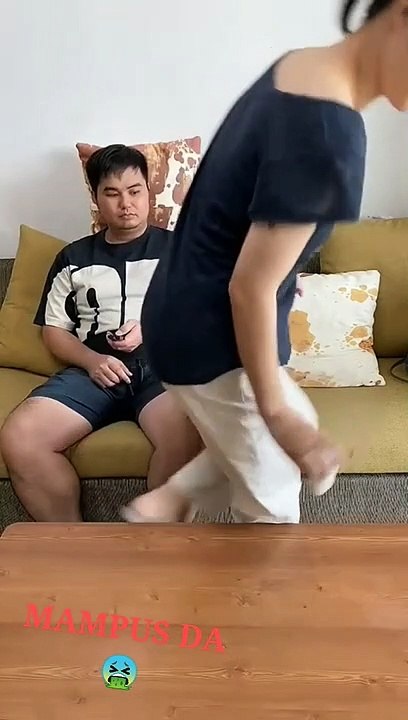 AKIBAT SERAKAH,, SEMUA DIMAKAN..!!!TERNYATA ISINYA..??
