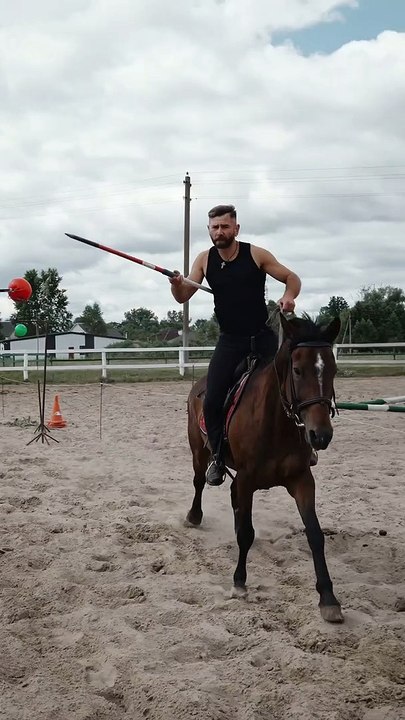 Hunt and stunts. Amazing talent. Horse jumping. Freestyle.