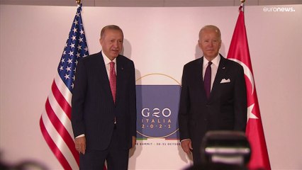 شاهد | إردوغان يلتقي بايدن على هامش مؤتمر مجموعة العشرين في روما