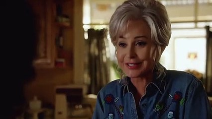 Young Sheldon 5x05 Promo Stuffed Animals and A Sweet Southern Syzygy (2021)