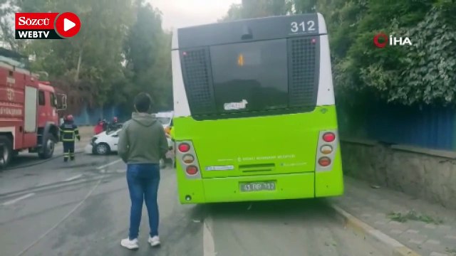 Belediye otobüsü ile otomobil çarpıştı, kadın sürücü hayatını kaybetti