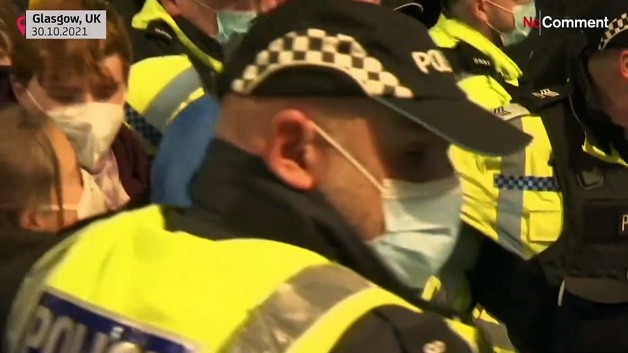 Greta Thunberg (18) im Gedränge in Glasgow: 'Nie zu spät zu tun, was wir können'