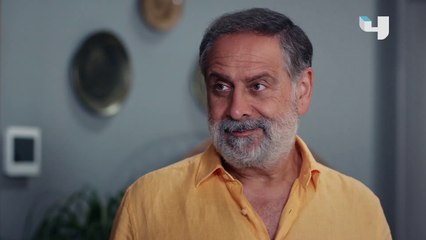 دق باب الست أسمى وبكل وقاحة راجع كأنه البيت بيته وهو طلقها لأجل بنت تانية