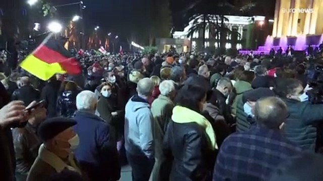 Грузия: выборы прошли, оппозиция выходит на улицы