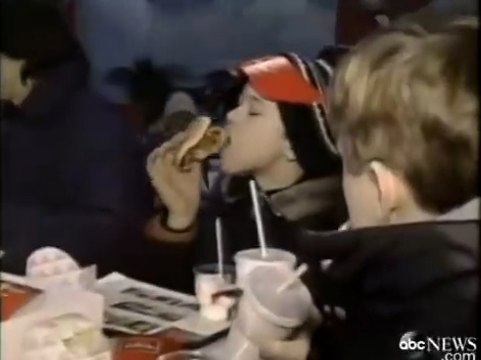 31 января 1990 года. В этот день в Москве открылся первый в СССР ресторан Макдональдс