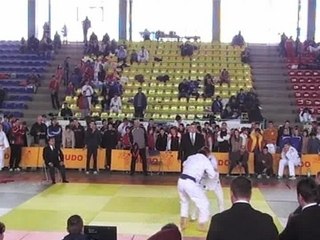 Dumitru Vlad-Horvath Csaba Competes at 73 kg Weight Class 🥇