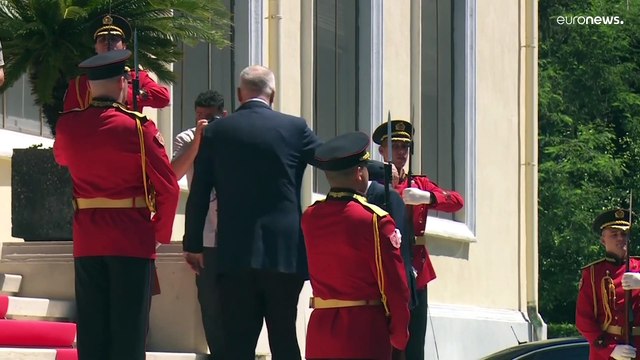 Πολιτική κρίση στα Σκόπια μετά την παραίτηση Ζάεφ: Όλα τα σενάρια