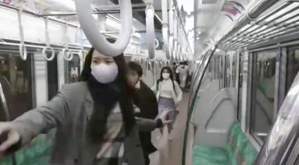 Un hombre disfrazado de Joker siembra el pánico en el metro de Tokio