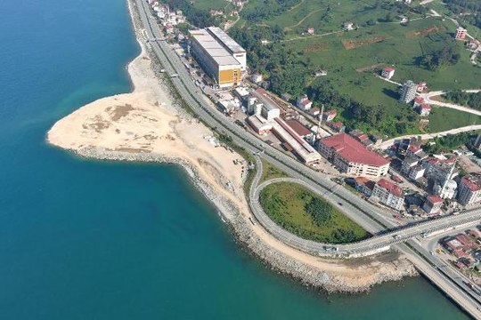 KARADENİZ'E DOLGU LOJİSTİK LİMAN İNŞAATI BAŞLADI