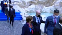 Los líderes del G20 lanzan monedas a la Fontana de Trevi