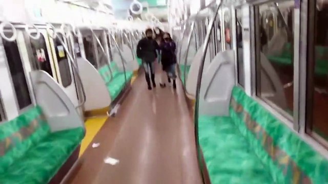 L'auteur de l'attaque dans un train de Tokyo qui a fait 18 blessés admirait le personnage du Joker - Le gouvernement japonais condamne son acte atroce