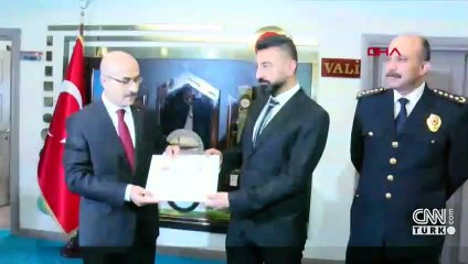 24 kilo uyuşturucuyla yakalanan ödüllü polis, 60 kilometre kaçmış