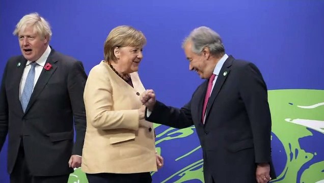 Boris Johnson greets world leaders in Glasgow