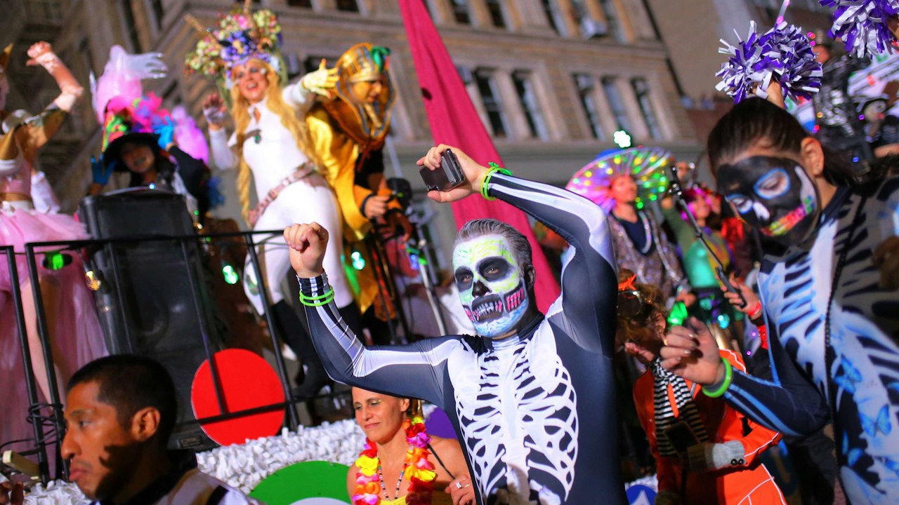 «C'est comme une famille qui se retrouve» : la parade d'Halloween de New York enfin de retour