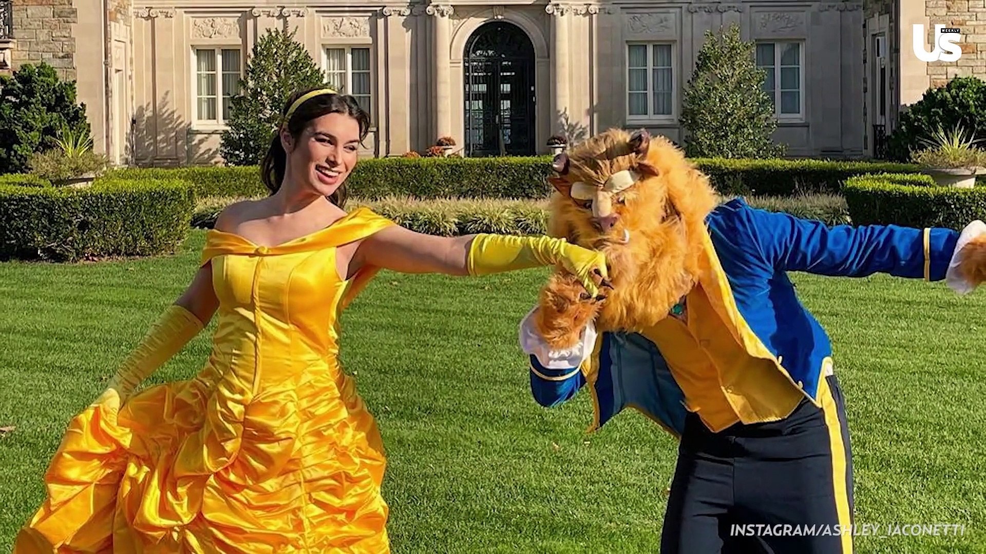 ⁣How Celebrities Celebrated Halloween