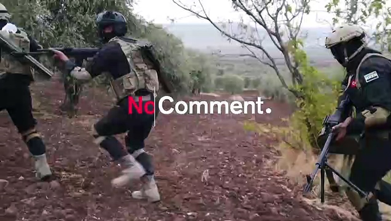 Syrische Rebellen halten Manöver ab