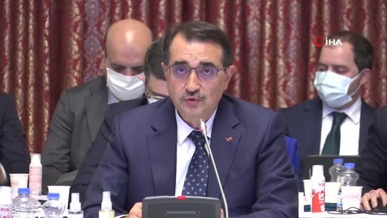Enerji ve Tabi Kaynaklar Bakanı Fatih Dönmez: (Enerji fiyatları) Beklentimiz önümüzdeki yılın ilk çeyreğinden sonra fiyatların daha makul seviyeye...
