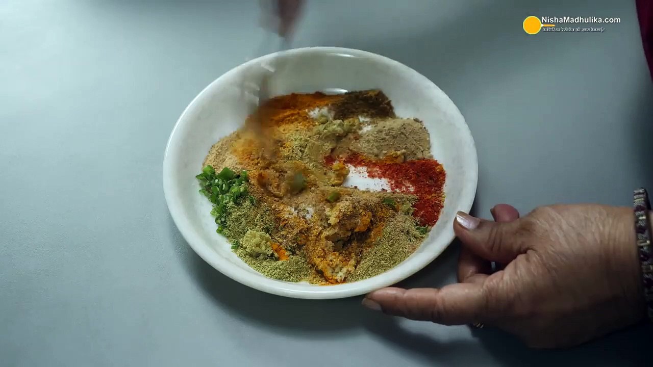 अचारी बैंगन भरवां-खास मसालों के साथ बनी खास सब्जी । Stuffed eggplant Achari | Bharwa Achari Baingan