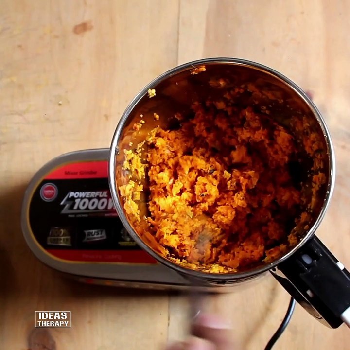EXPERIMENT - 1000 Watt Powerful Mixer Grinder VS Raw Turmeric | Ideas Therapy