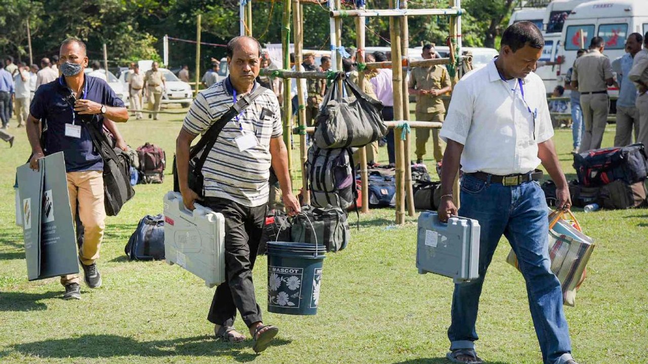 Vote counting for 3 Lok Sabha, 29 Assembly Seats begins