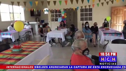 Cuatro adultos mayores son homenajeados en la aldea La Crucita, Siguatepeque