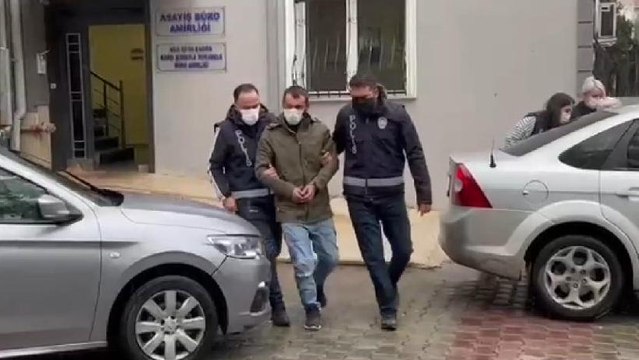 200 bin liralık hurda otomobil parçası çaldılar